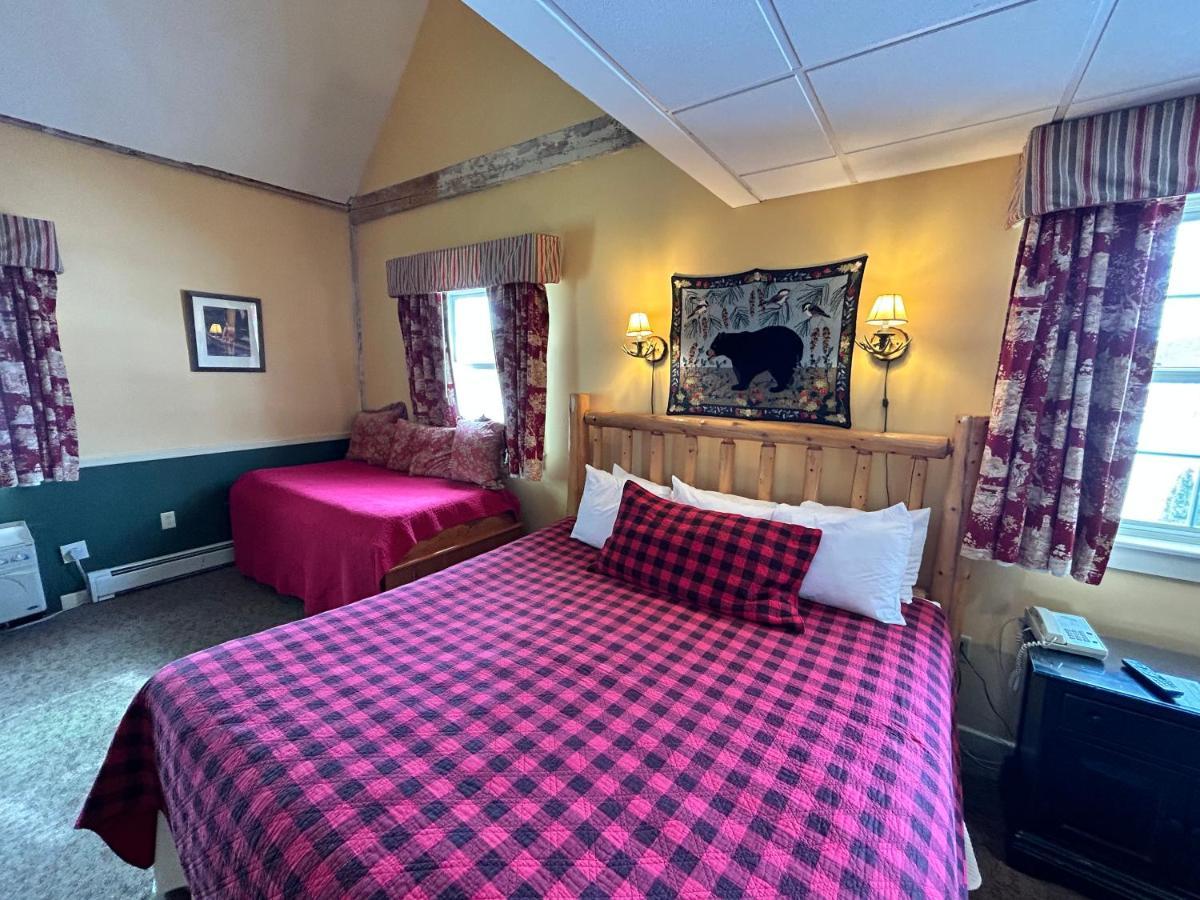 The Common Man Inn, Spa & Lodge プリマス エクステリア 写真