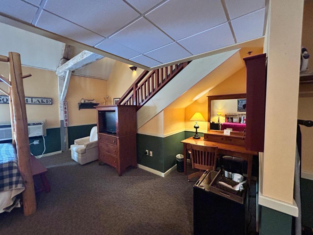 The Common Man Inn, Spa & Lodge プリマス エクステリア 写真