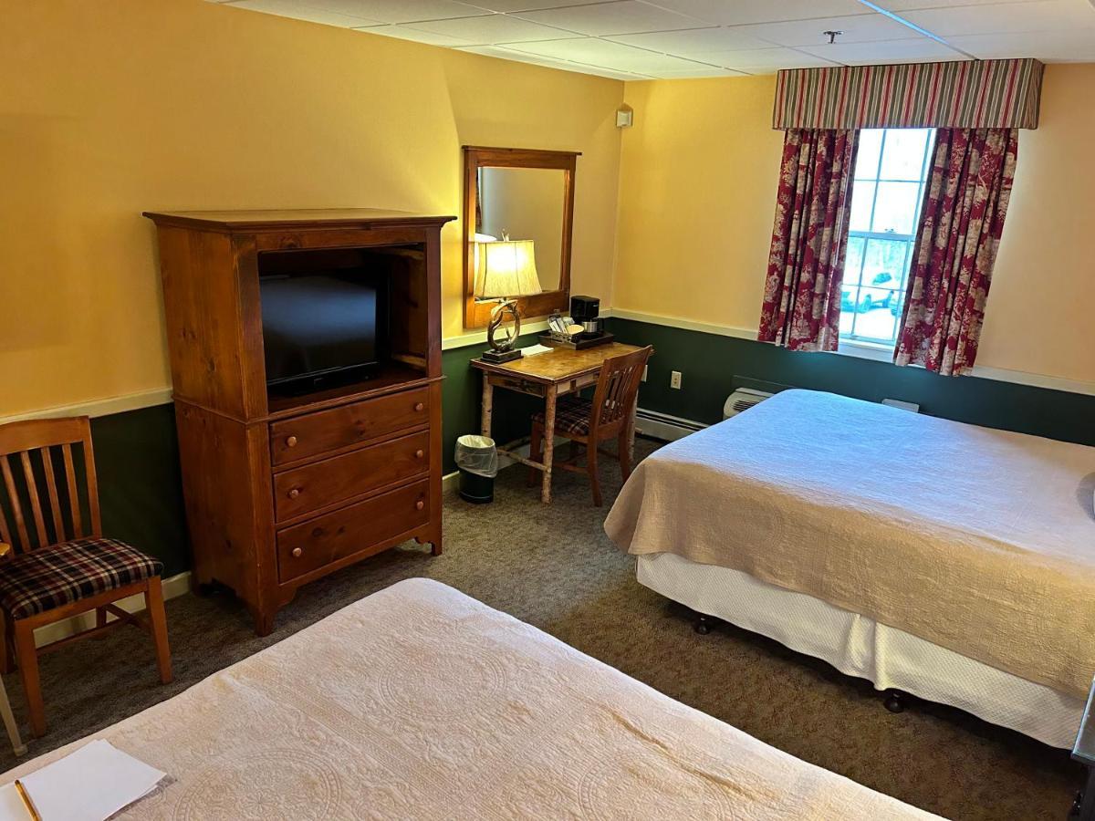The Common Man Inn, Spa & Lodge プリマス エクステリア 写真
